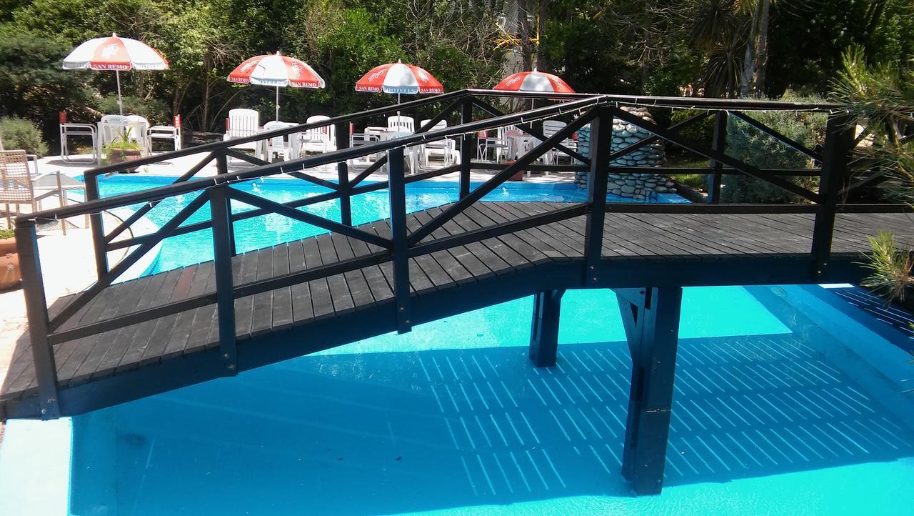 San Remo Villa Corral Apart Carilo Exterior foto